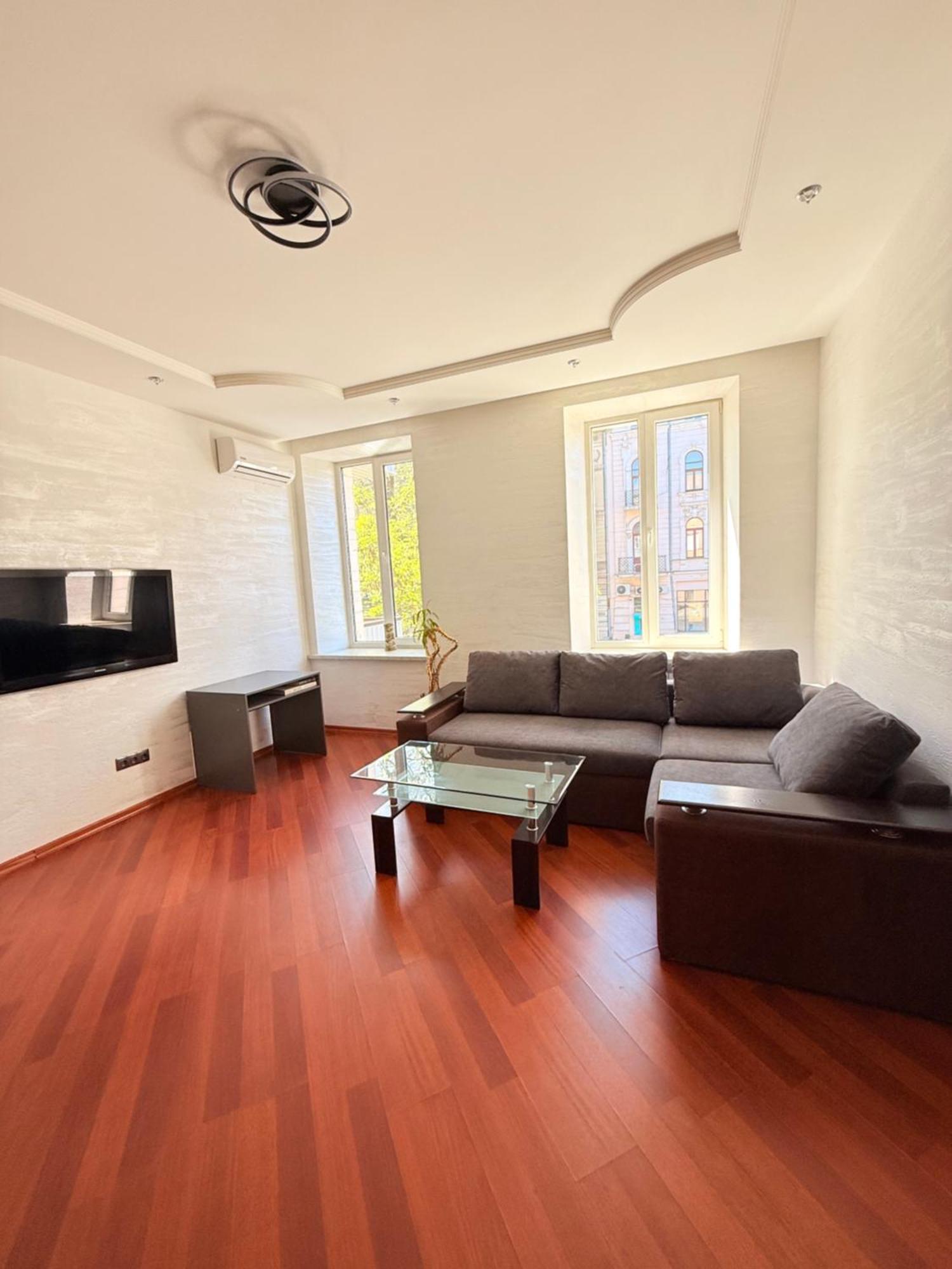 Appartement Светлая Квартира à Odessa Extérieur photo